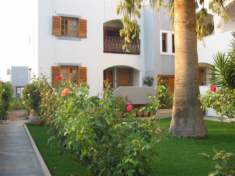 Angela Aparthotel