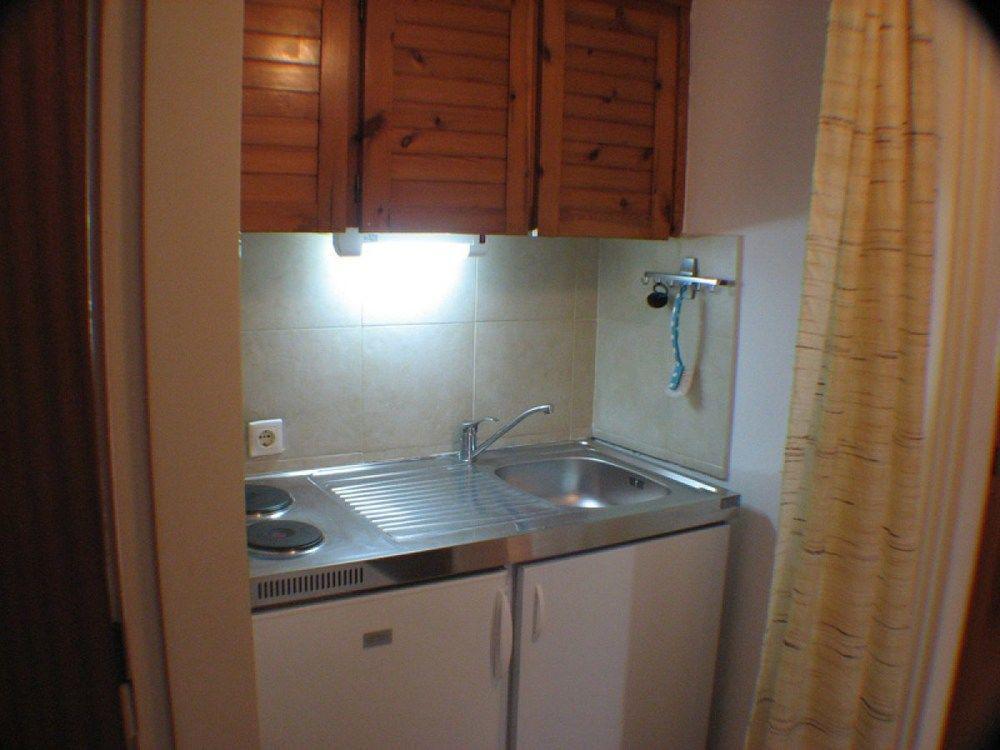 Malia Aparthotel 3*