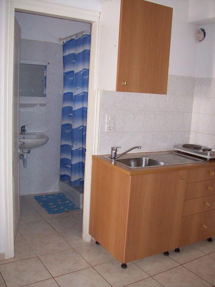 Petros Studios Aparthotel 2*