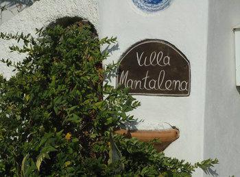Apartment Mantalena *