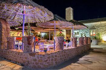 Paco's Hotel 4*