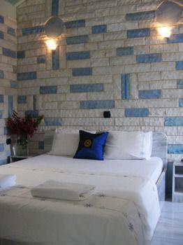 Paco's Hotel Gaios