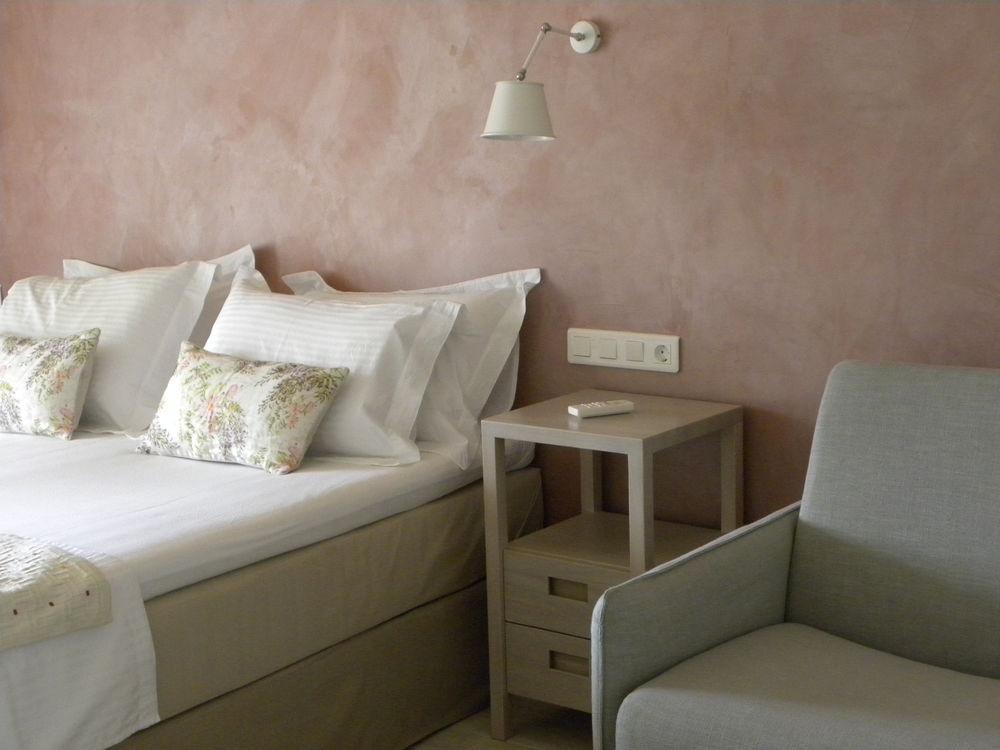 Konstantina Studios Aparthotel Alonnisos Town