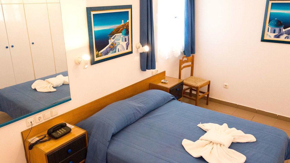 Vrahia Studios Hotel
