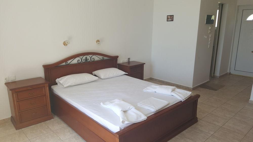 Stefanos 2* Kefalonia Island