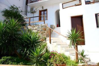 Lykomides 2*
