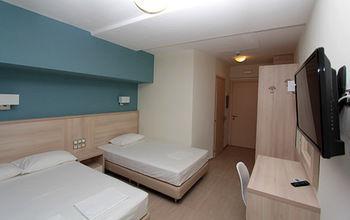 Alarzo Apartment *