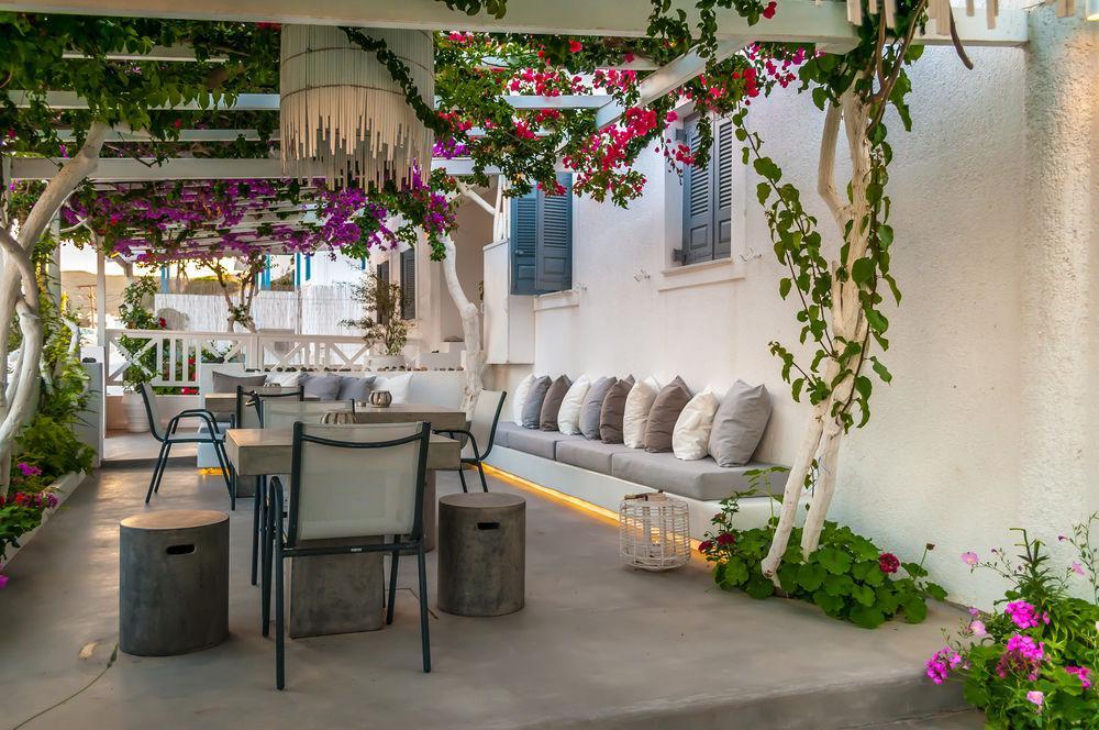 Hotel Milos Bay Suites 3*