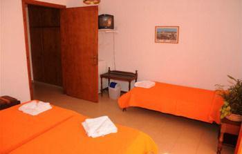 Milos Bay Suites 3* Adamantas (Milos)