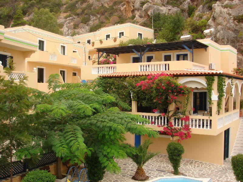 Kyra Panagia Hotel