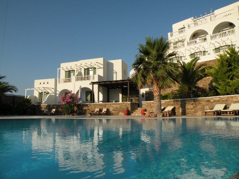 Olga Aparthotel 3*