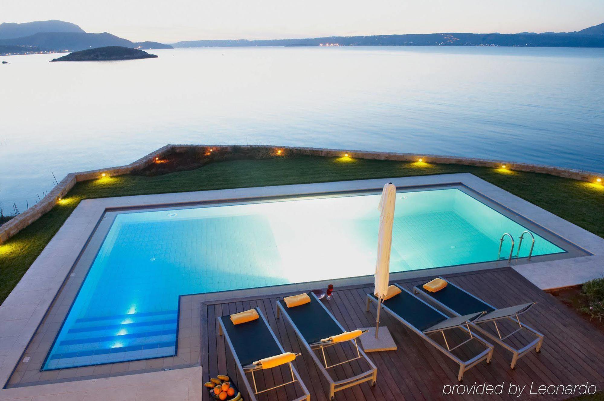 Sk Place Luxury Seafront Chania Villa *