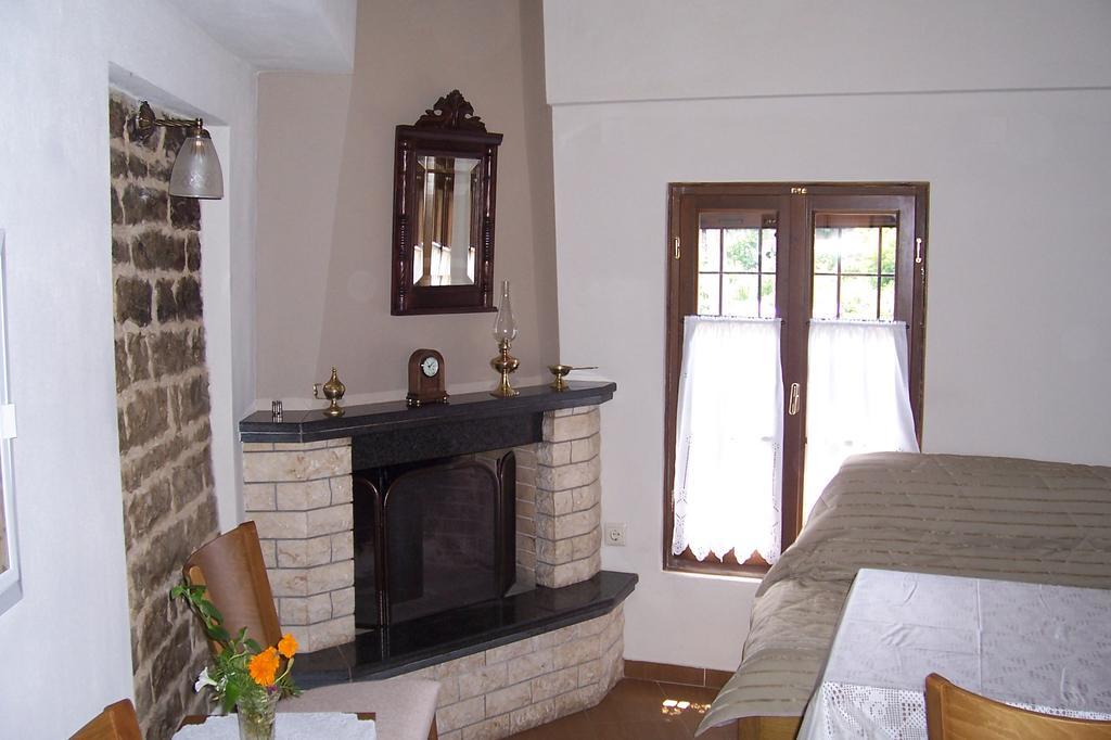 Guest house Archontiko Evridikis