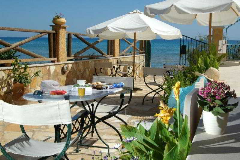 Andreolas Luxury Aparthotel 4*