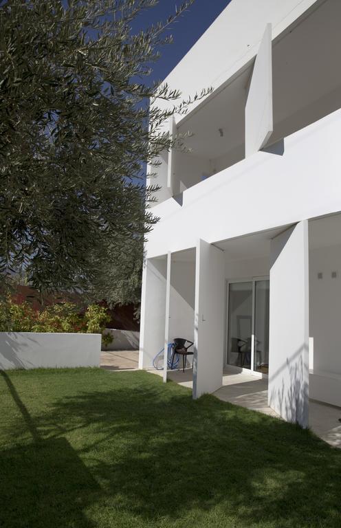 Infinity White Complex By Gk