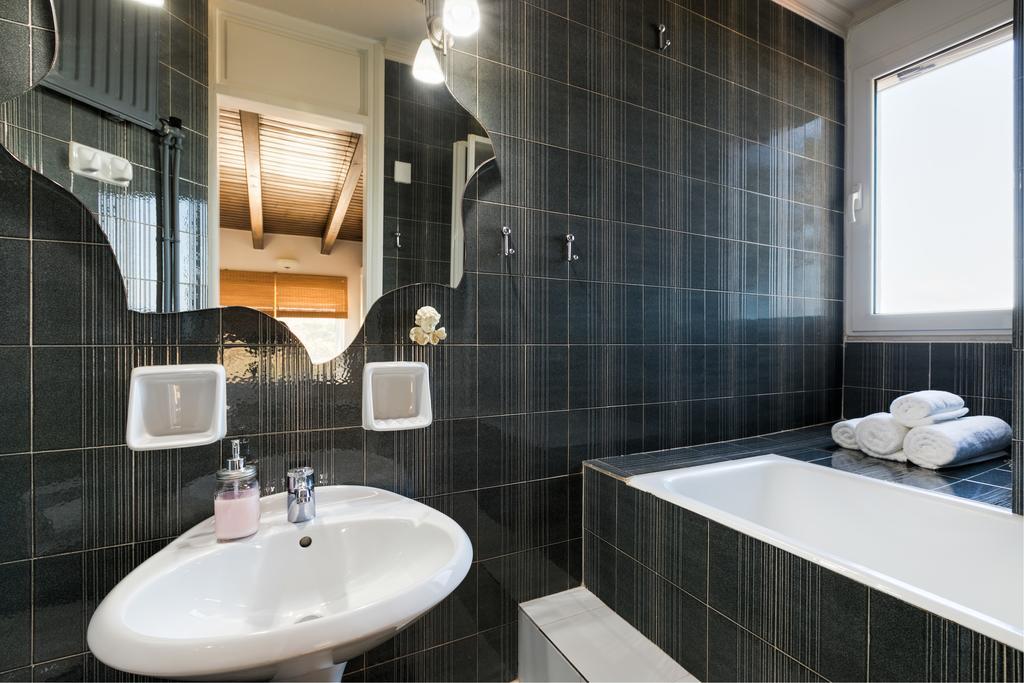 Asterion Deep Blue Villa *