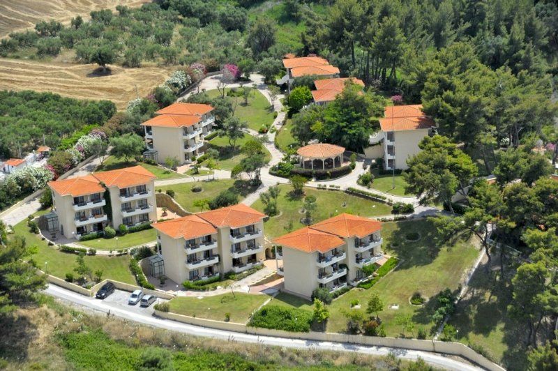 Holidays & Resort 5*