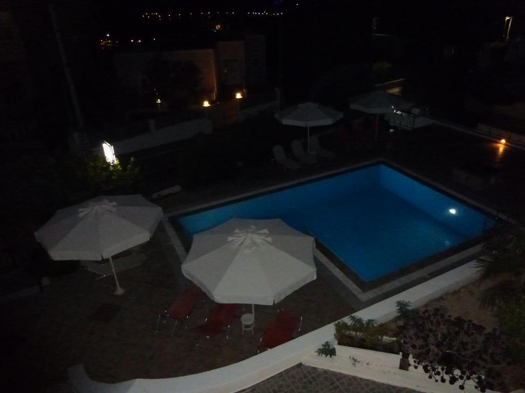 Studio Anesis Aparthotel *