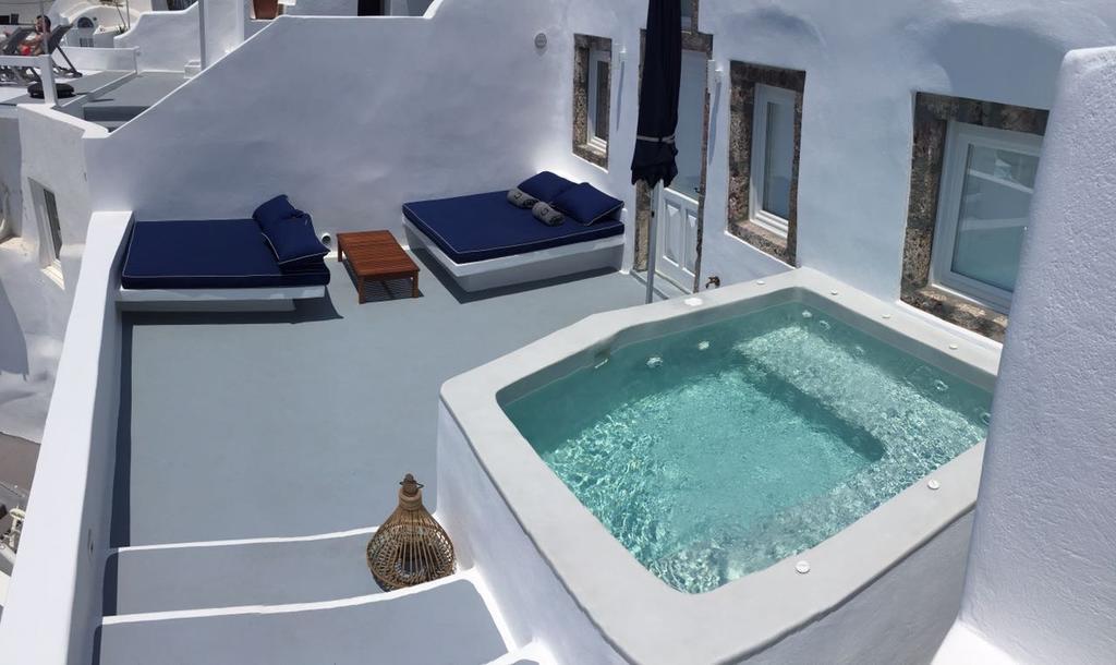 Villa Altana Cliffside Imerovigli (Santorini)