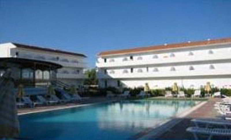 Hotel Pylea