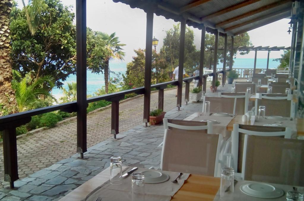 Hotel Golden 3*