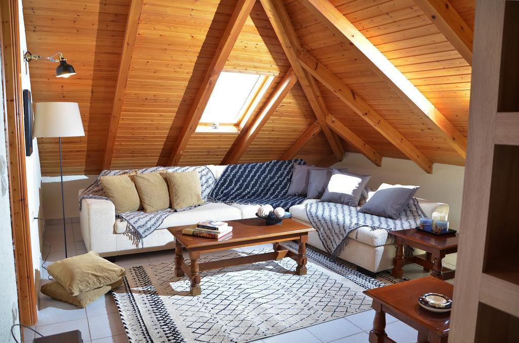The Wooden Nest Apartment *