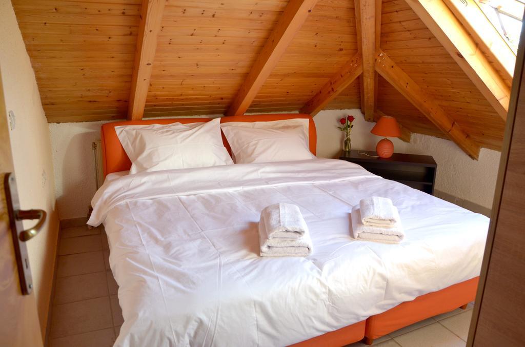 The Wooden Nest Apartment