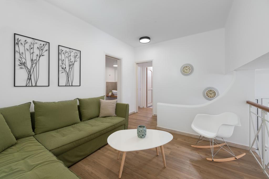 Milos Complex Holiday home