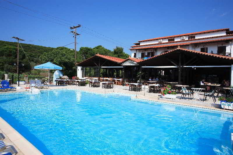 Golden Hotel 2*