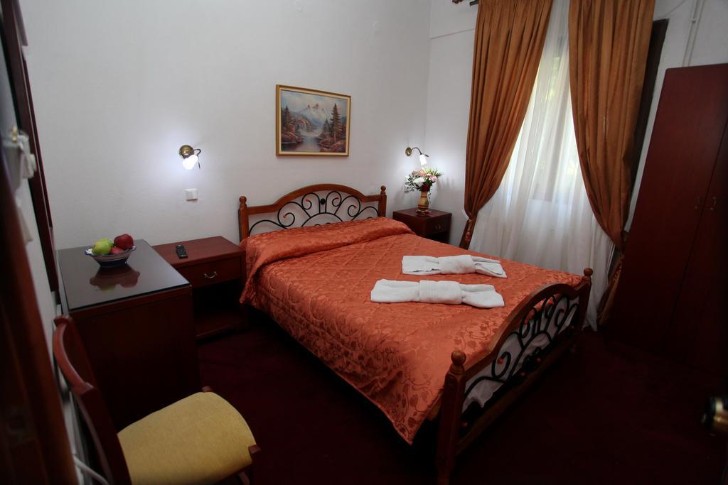 To Hani Tou Kokkini, Pelion 3* Chania (Thessaly)