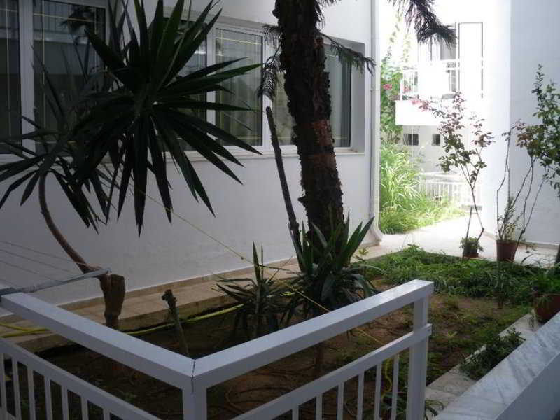 Aparthotel Anna Kokkini Hani