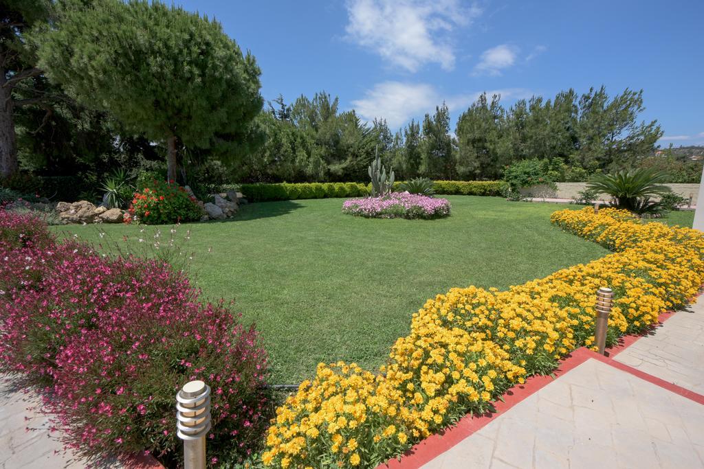 Artemis Villa Koskinou (Rhodes)