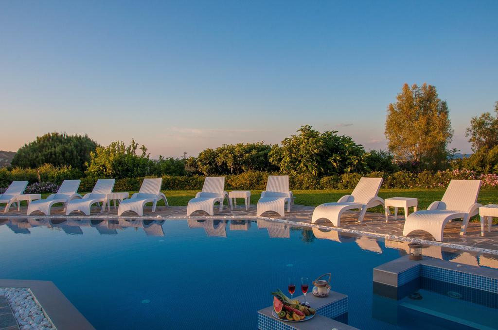Artemis Villa
