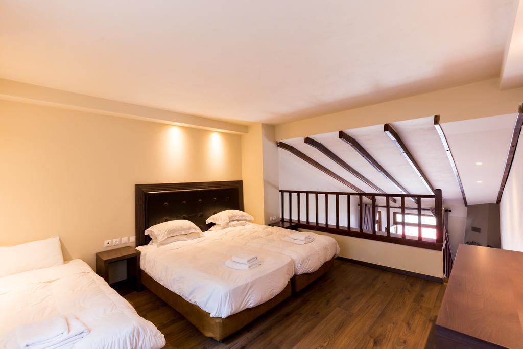 Hotel Nevros And 4*