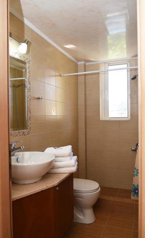 Apartment Akrogiali