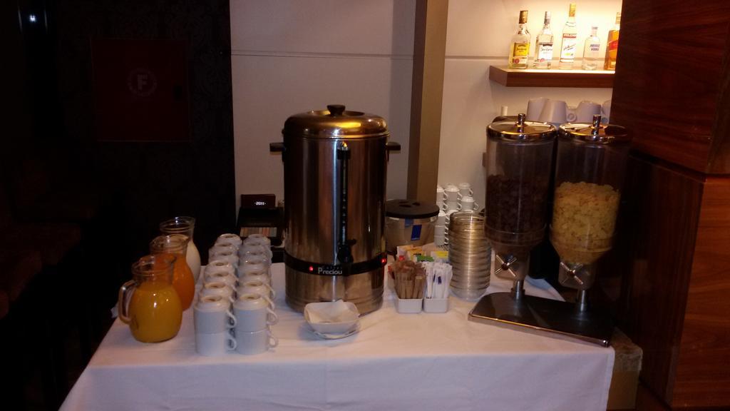 Dovitel Hotel 4*
