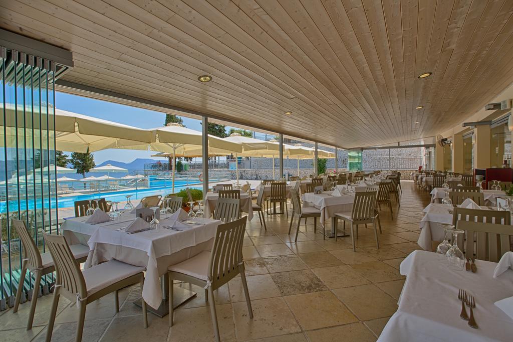 Porto Galini Seaside & 5* Nikiana