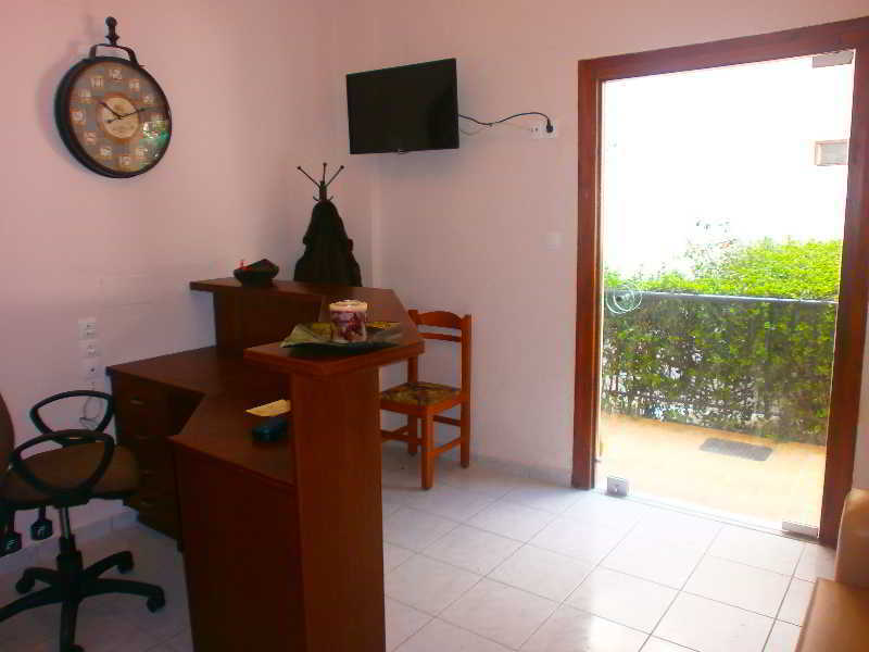 Antigoni Hotel 2*