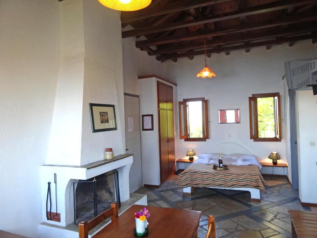 Aparthotel Enallaxis *