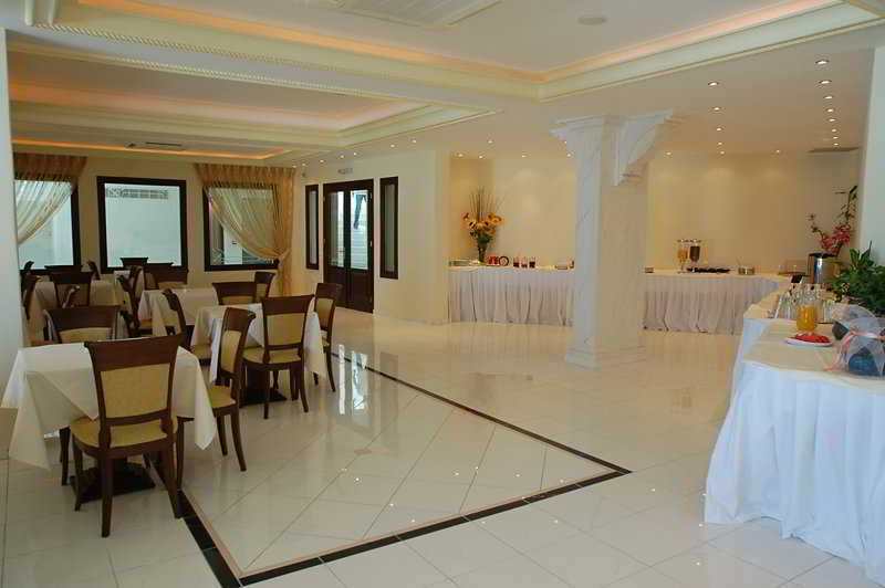 Grand Hotel 4*