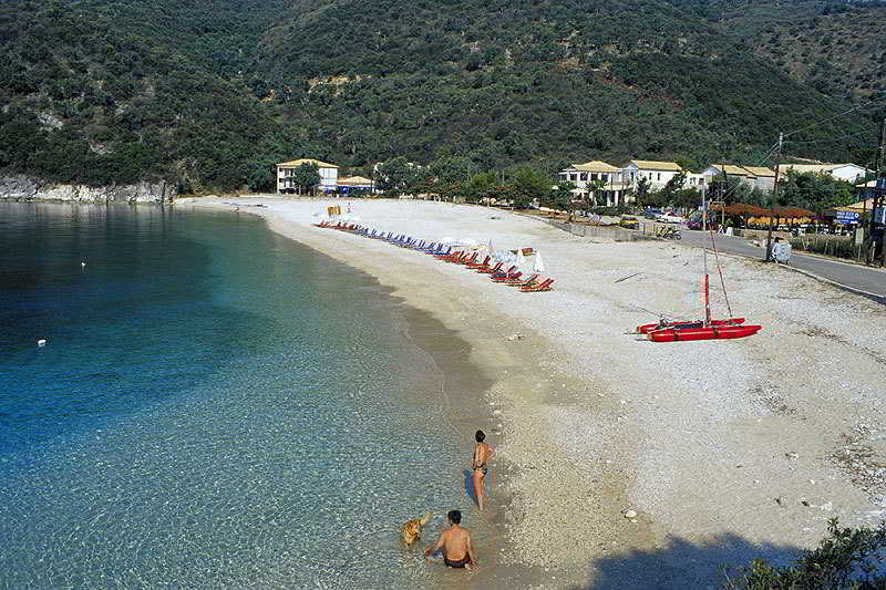 Rouda Bay 3* Mikros Gialos