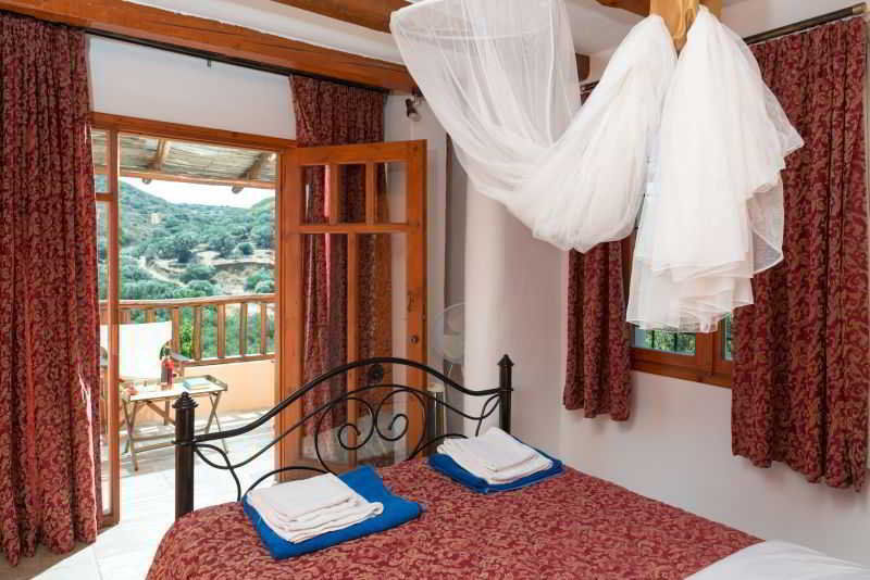 Almond Tree Hotel Elounda (Crete)