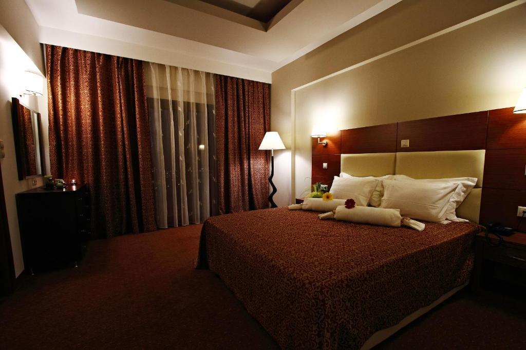 Hotel Siris 4*