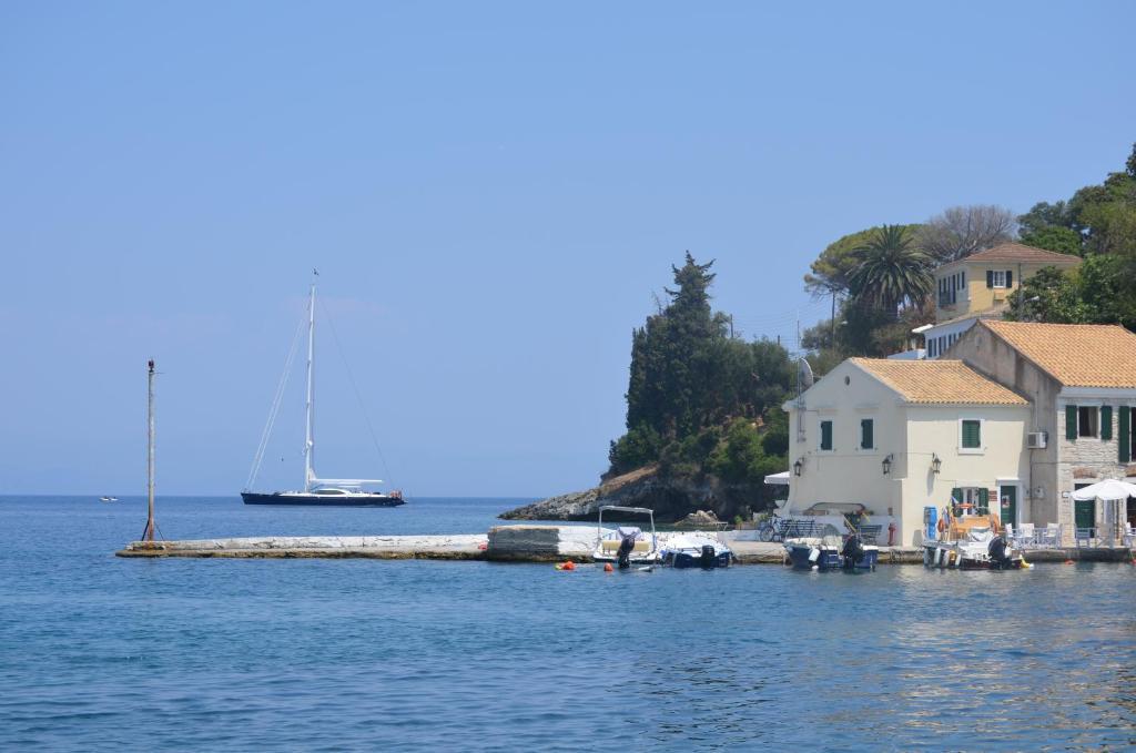 Antigoni *
