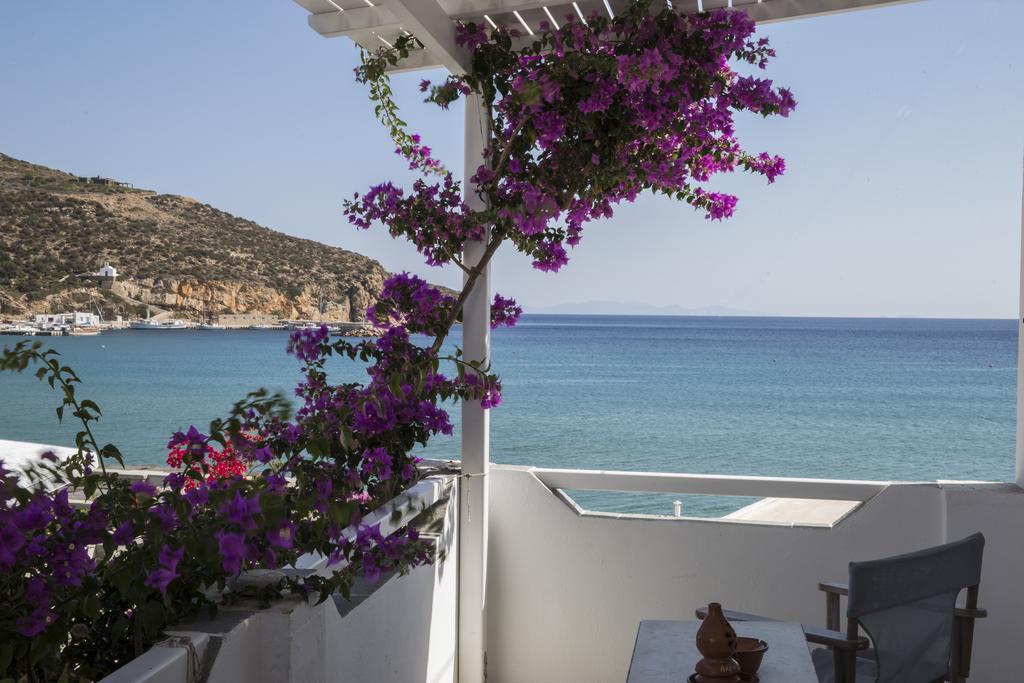 Akrogiali Platis Gialos (Sifnos)