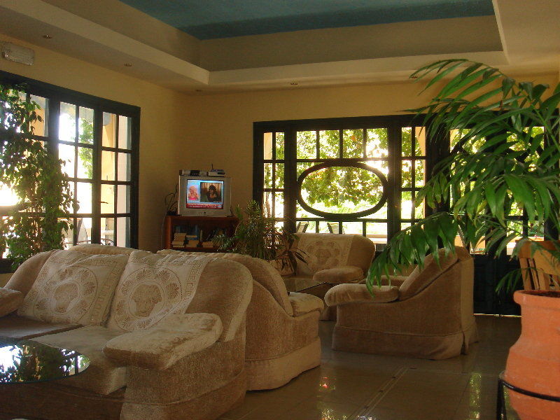 Kyra Panagia Hotel 3*
