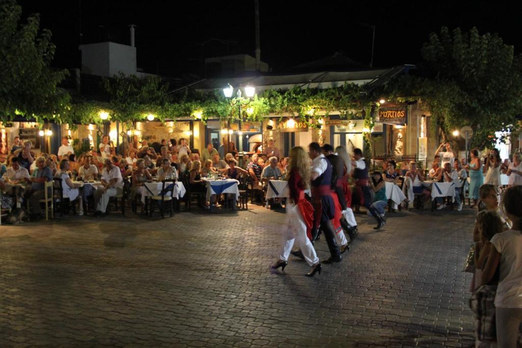 Pandora Villas * Hersonissos (Crete)