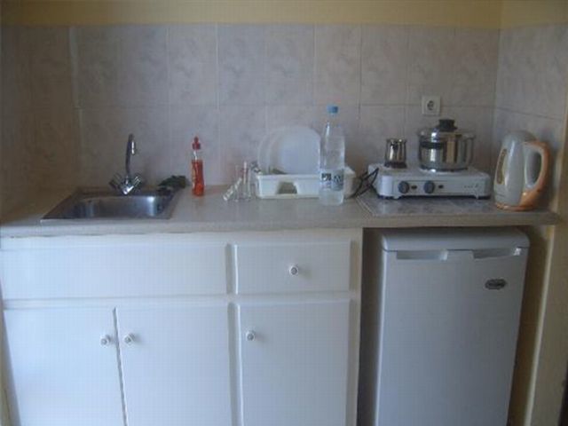 Manolis Aparthotel