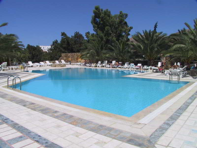 Armadoros / Backpackers Hotel Chora (Ios)