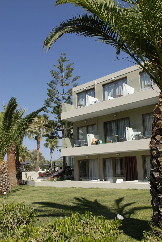 Bali Star Hotel 3*